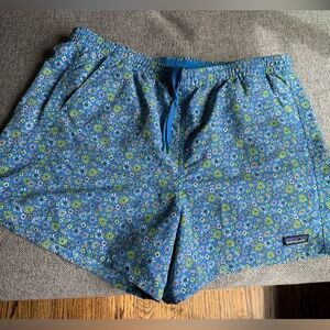 Patagonia Women’s Blue Floral Baggies Shorts